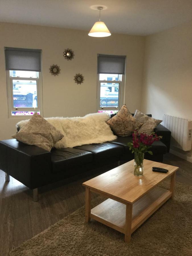 Rose Alley Apartment Westport Bagian luar foto
